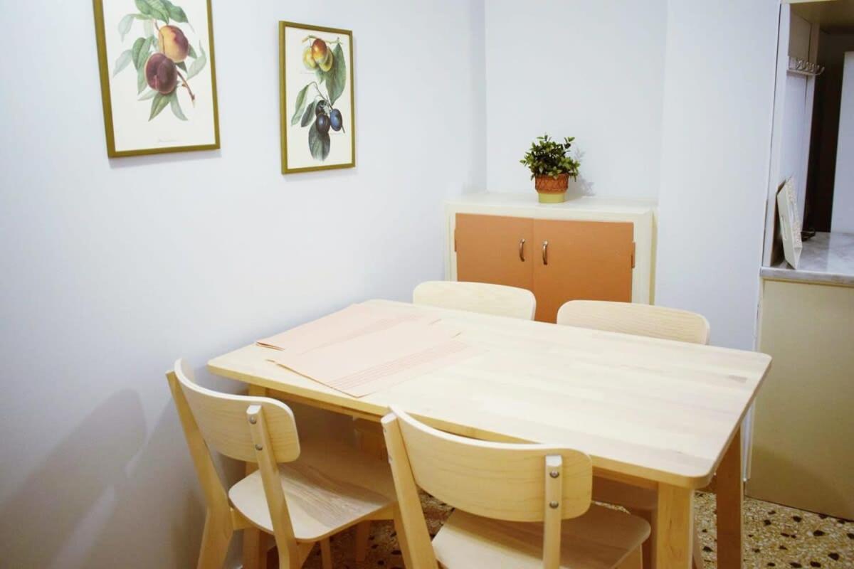 Stylish Apt In The Historic Heart Of The City Atina Dış mekan fotoğraf