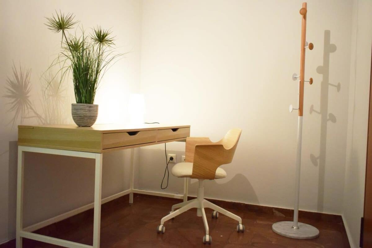 Stylish Apt In The Historic Heart Of The City Atina Dış mekan fotoğraf