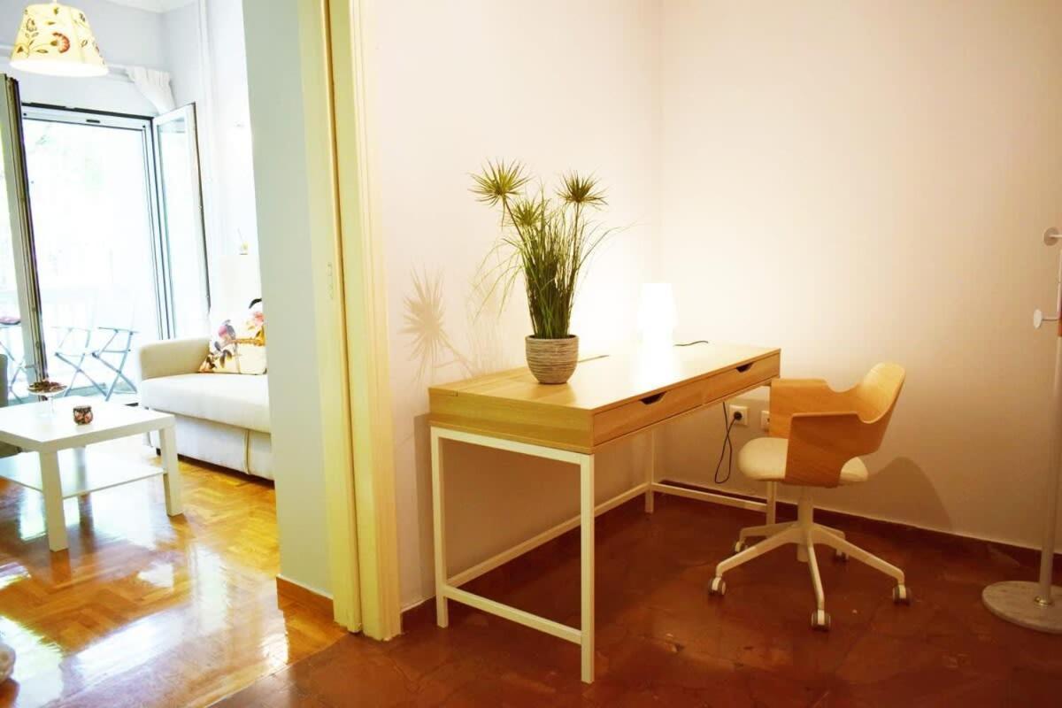 Stylish Apt In The Historic Heart Of The City Atina Dış mekan fotoğraf
